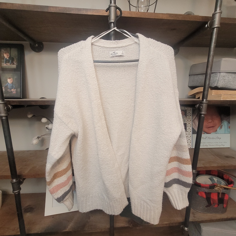 Cozy White Sweater with Striped Sleeves
